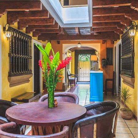 אנטיגואה גואטמלה Hotel Casa Santa Lucia מראה חיצוני תמונה