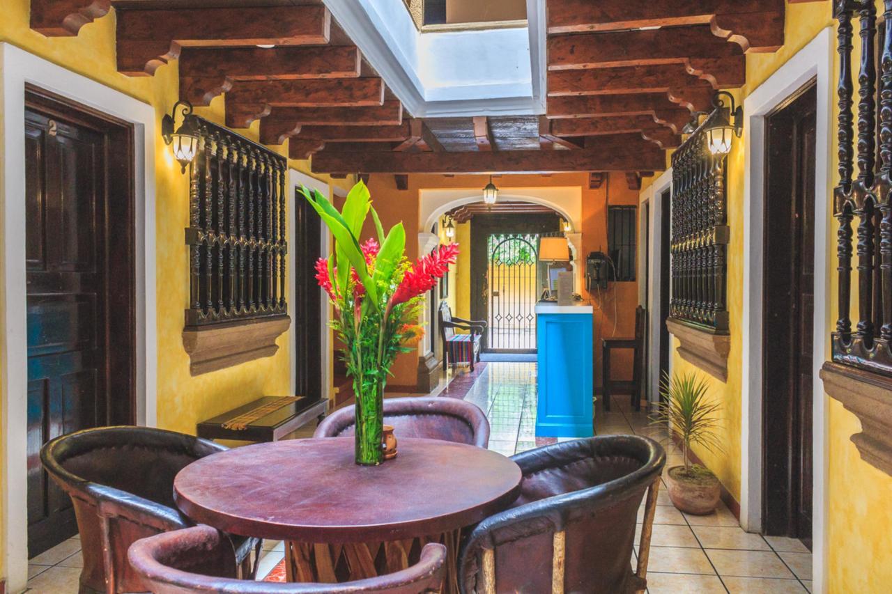 אנטיגואה גואטמלה Hotel Casa Santa Lucia מראה חיצוני תמונה