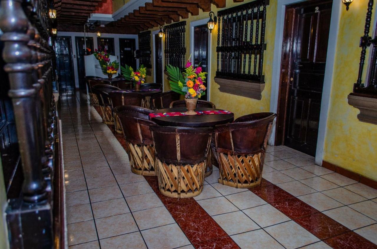 אנטיגואה גואטמלה Hotel Casa Santa Lucia מראה חיצוני תמונה