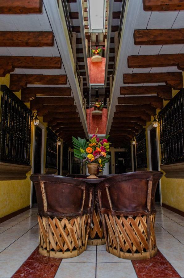 אנטיגואה גואטמלה Hotel Casa Santa Lucia מראה חיצוני תמונה