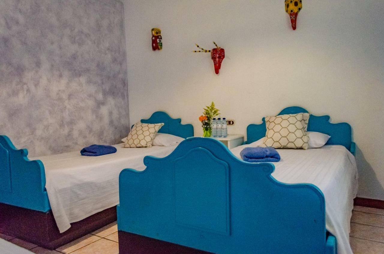 אנטיגואה גואטמלה Hotel Casa Santa Lucia מראה חיצוני תמונה