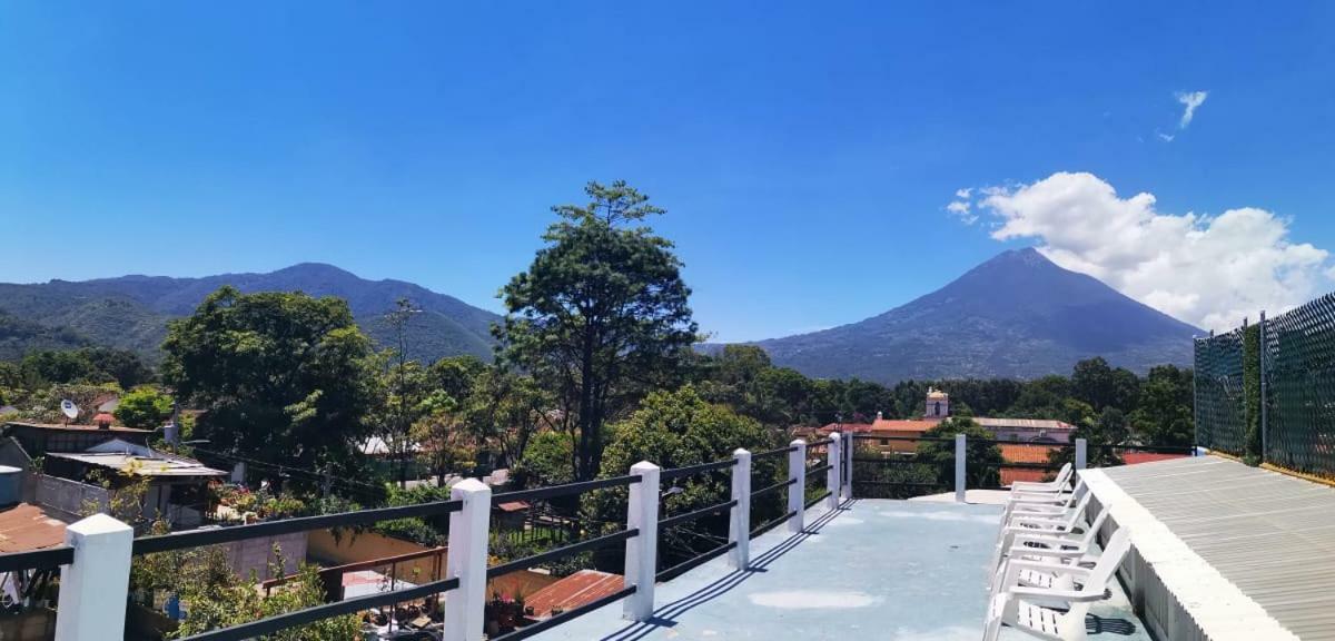 אנטיגואה גואטמלה Hotel Casa Santa Lucia מראה חיצוני תמונה