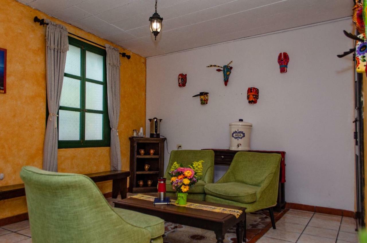 אנטיגואה גואטמלה Hotel Casa Santa Lucia מראה חיצוני תמונה